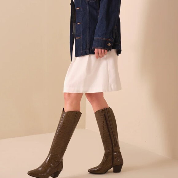 Duo Saffron Knee High Boots in Forest Green Croc | US 10 - Picture 2 of 3